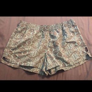 Patagonia Barely Baggie shorts